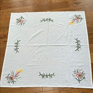 Embroidered Christmas Vintage White Tablecloth